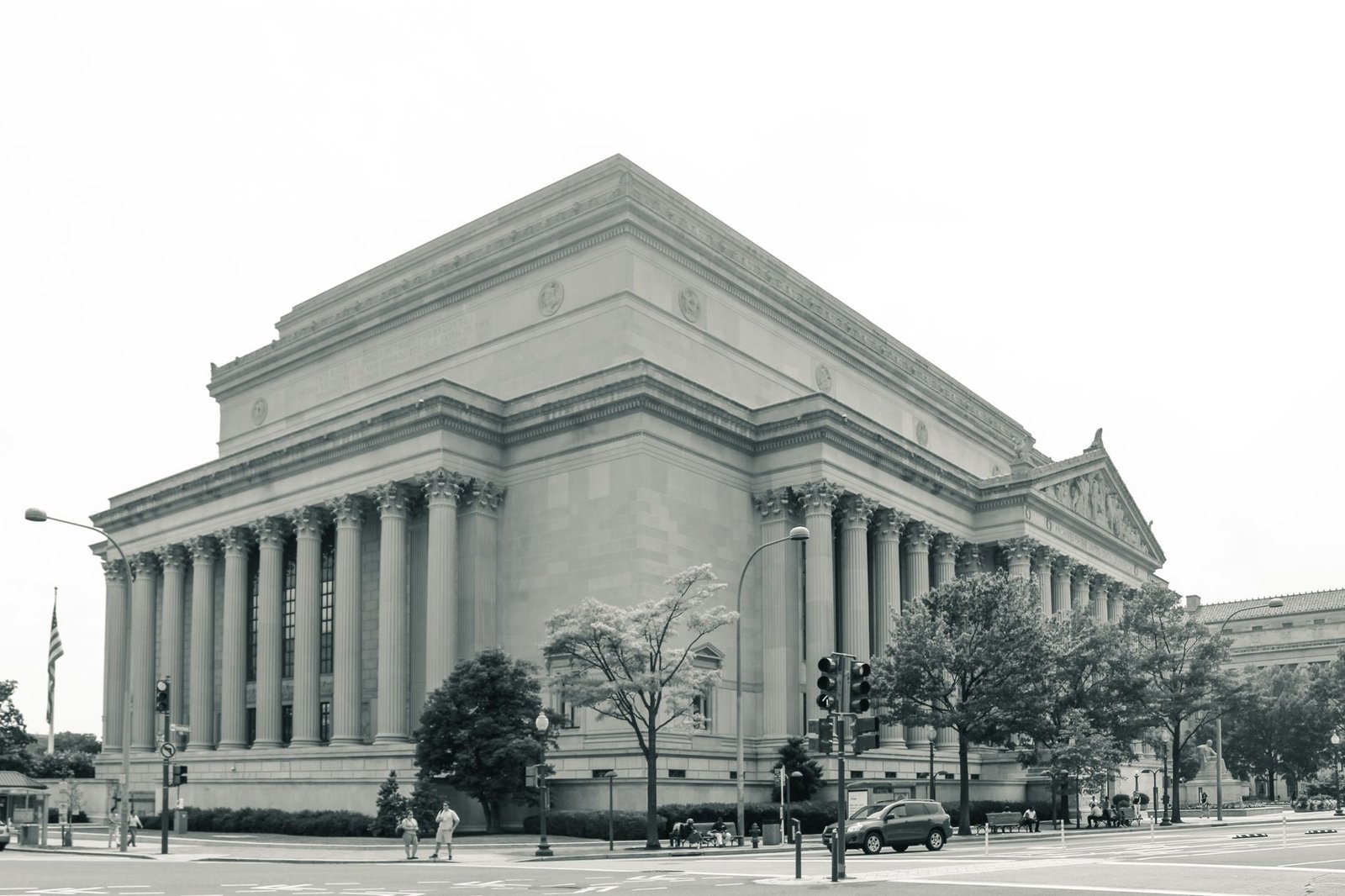 US SEC follows CFTC in staff guidance for crypto