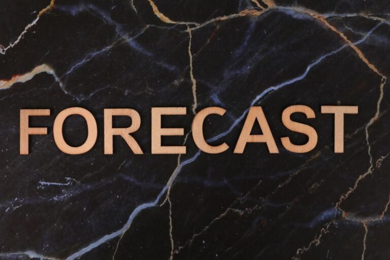 Standard Chartered Forecasts $10 ARB as Arbitrum Revenue Grows