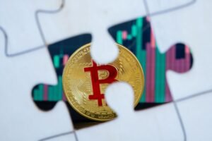 Bitcoin Price Dips Below $83K as 129,197 Traders Get Wiped out
