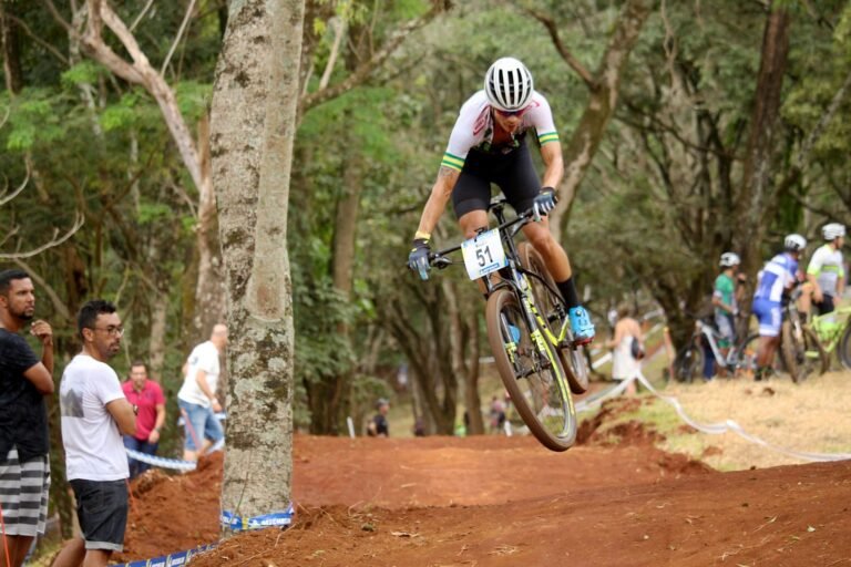 XRP Jumps 8.7% as Peter Brandt’s Chart Signals Advance to $5.40