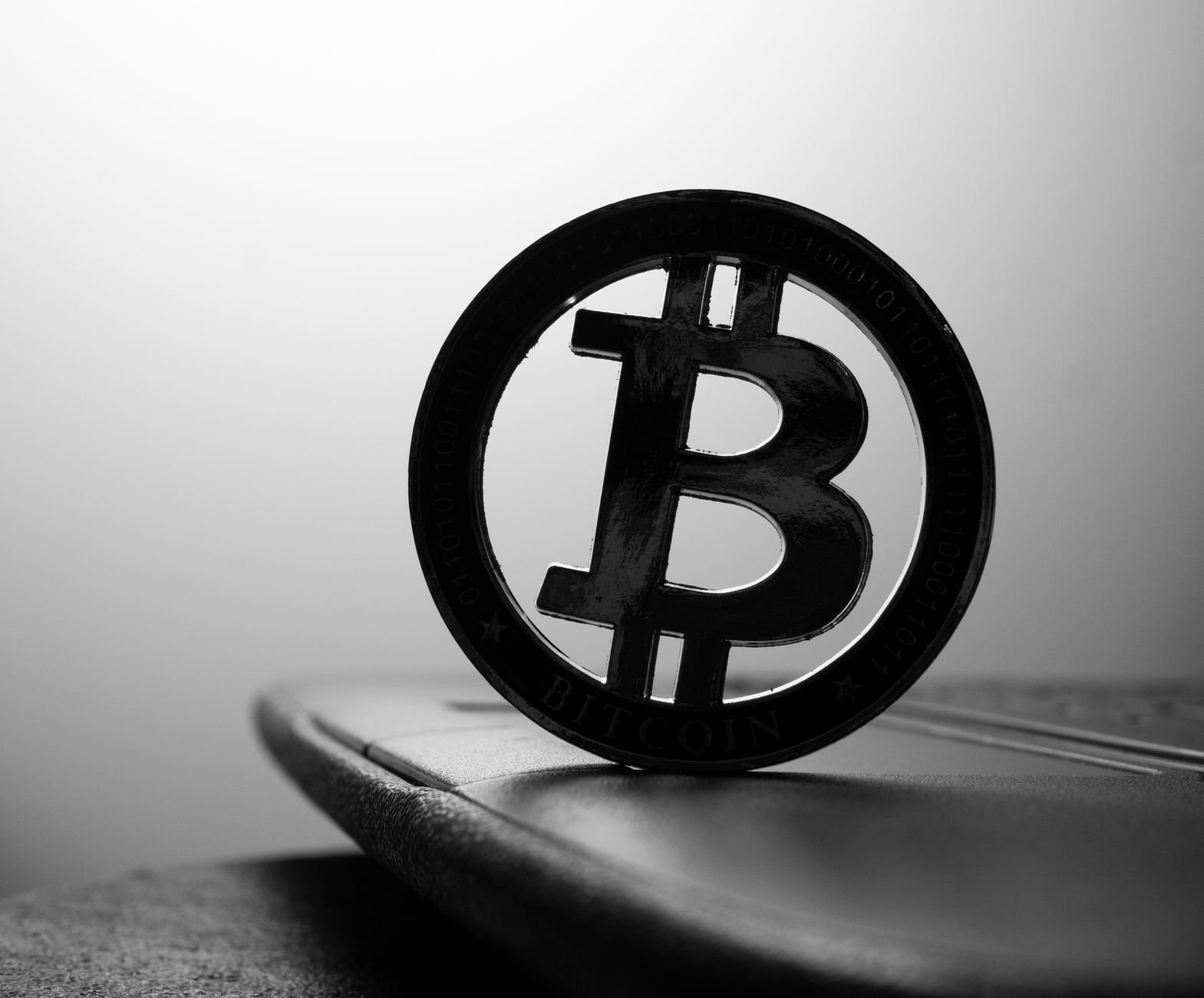 BlackRock Sees Stablecoins Powering AI Agent Payments