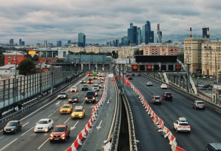 Russia Sets July 2027 Deadline to Halt P2P Crypto Transactions