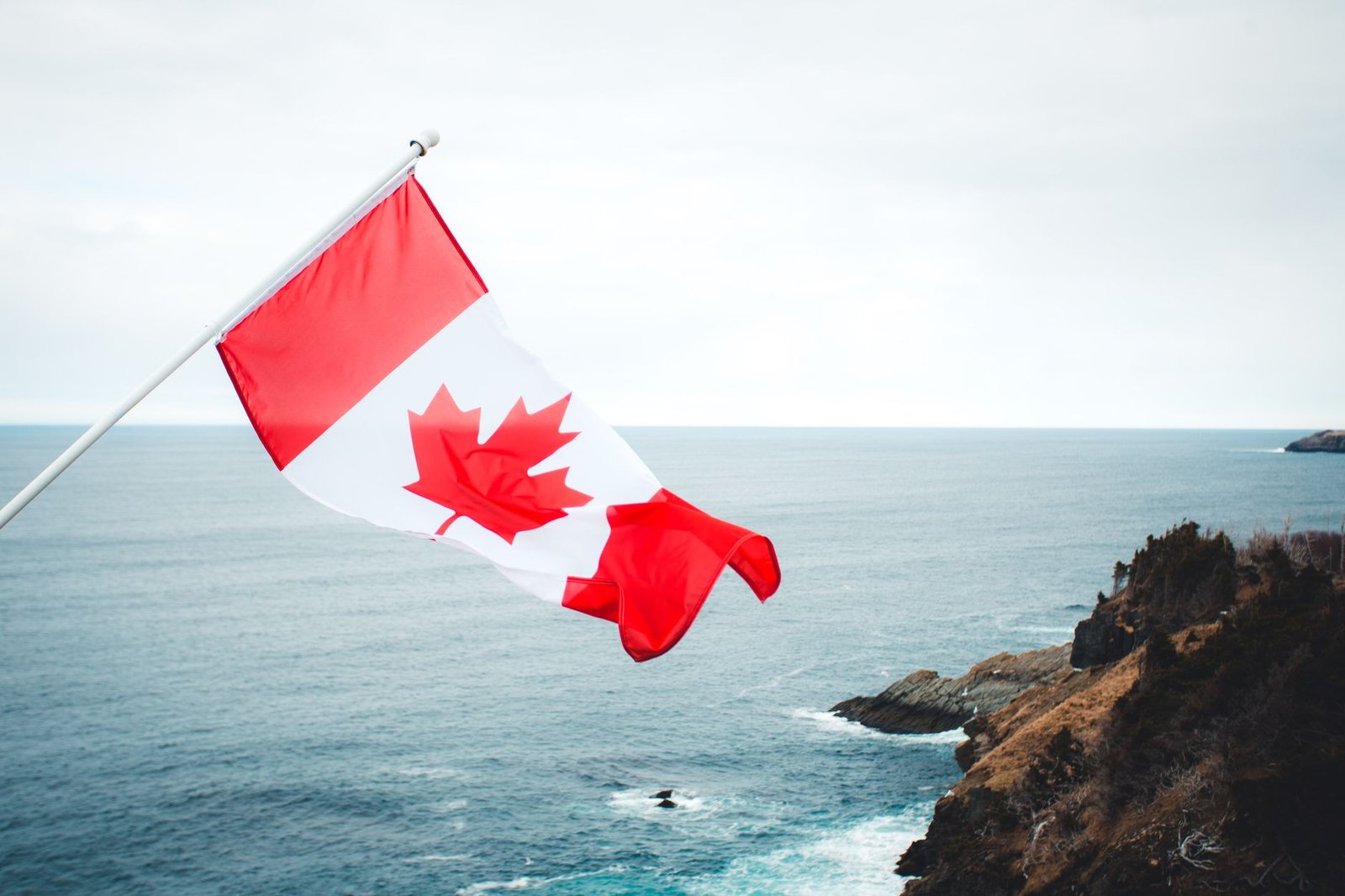 Canada opens consultation on draft stablecoin rules, maintains ban on yields