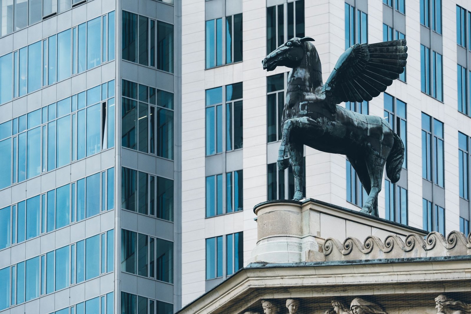 Federated Hermes joins Wall Street's tokenization push with plans for first onchain fund shares