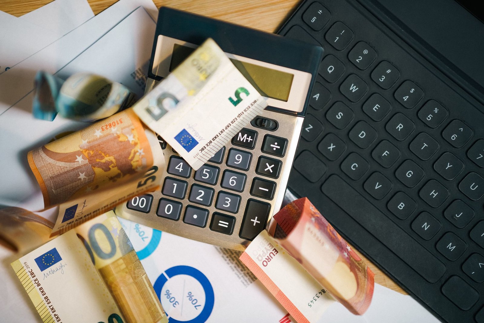 France advances stablecoin tax, eyes self-custodial wallets and exit tax proposals