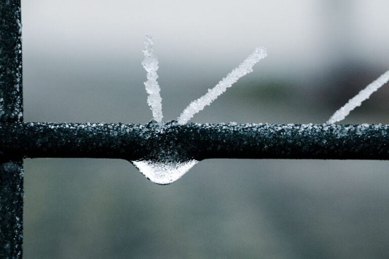 Kraken Trading Outage Freezes Access for an Hour as Crypto Traders Report Stuck Funds
