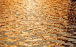Coinbase Adds Ripple’s $2.6B RLUSD Stablecoin Across XRP Ledger and Beyond