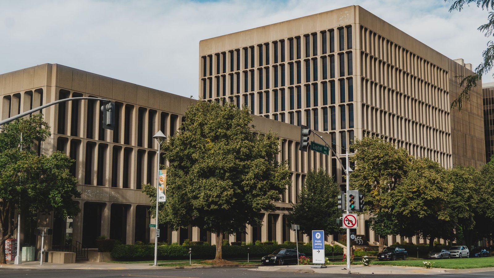 VanEck seeks to withdraw application for Lido staked Ether ETF