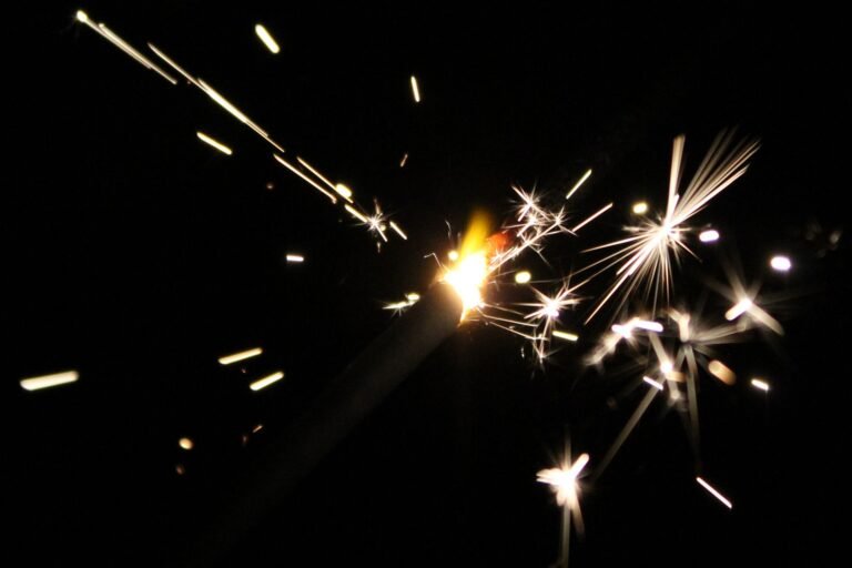 Ripple’s DriveWealth Deal Sparks XRP Backlash as RLUSD Takes Center Stage