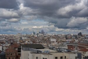 Lagarde says euro-area economy is resilient, digital euro imminent