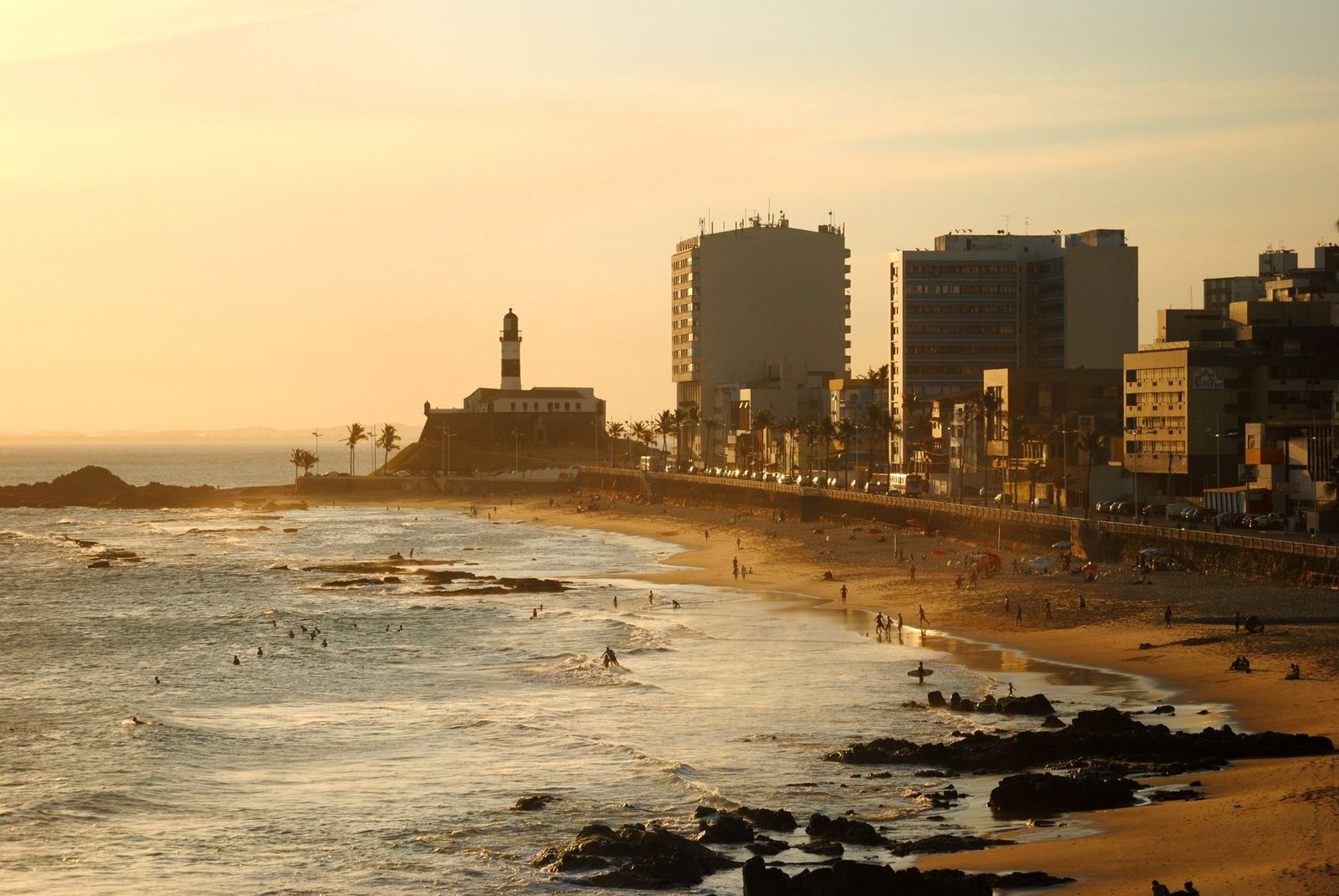 El Salvador Defies IMF Waiver Terms to Stack More Bitcoin Daily
