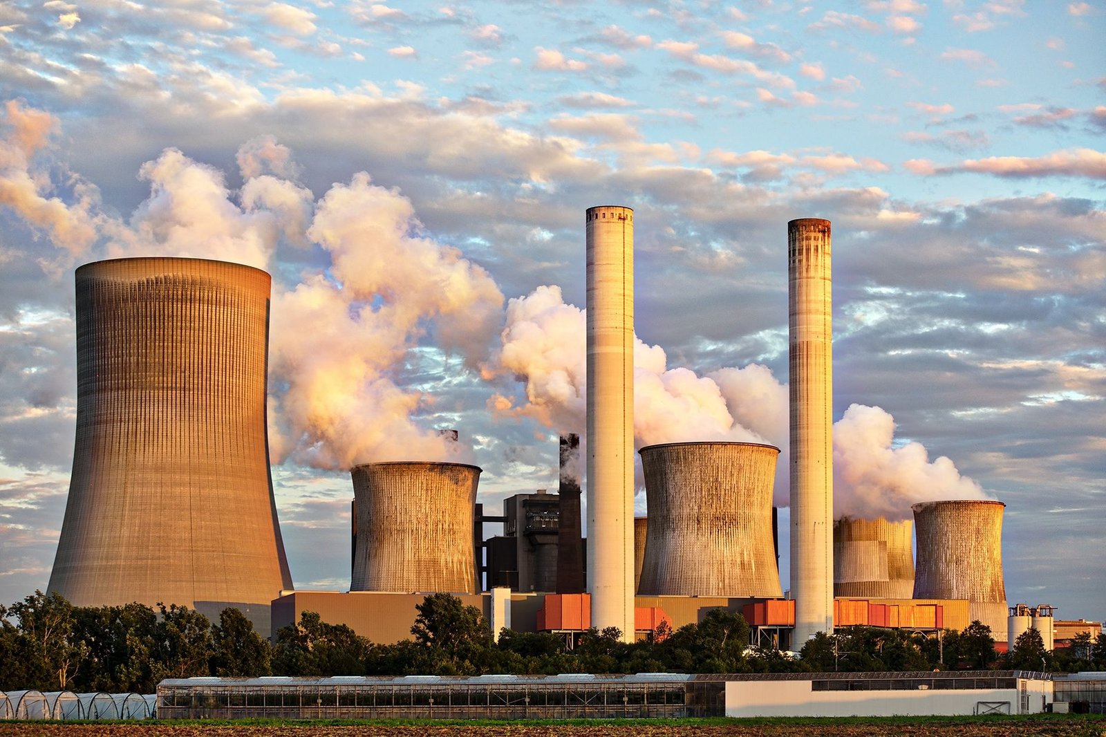 David Gross Warns Nuclear War Odds Have Doubled, Putting the Next 50 Years in Doubt