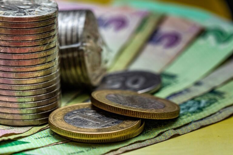 Standard Chartered pushes $2T stablecoin forecast to 2030 as transaction volumes grow