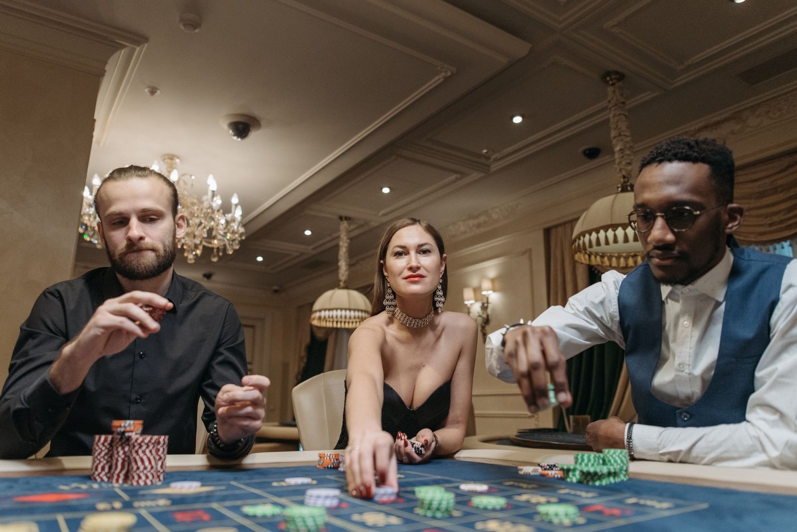 ‘Casino Secrets’ Leak Ties UK Bookmakers to Offshore Mystake Operator
