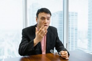 Tom Lee sees $2 trillion wealth transfer fueling crypto demand as Bitmine buys more ether