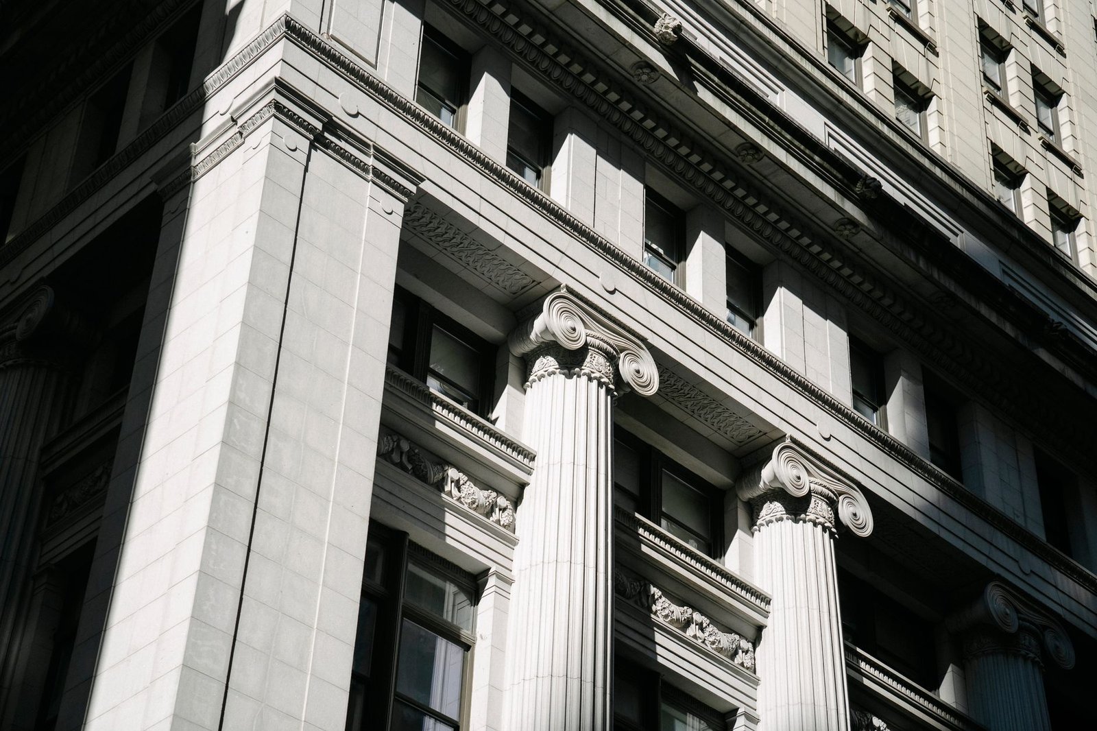 CFTC seeks to define event contracts as swaps amid prediction market fight