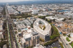 Calpers pulls back from big tech as AI jitters deepen neocloud sell-off