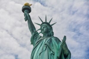 World Liberty’s USD1 stablecoin sheds $400M in market cap in two weeks